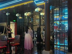 -屋有岛沉浸游戏旗舰店(中山公园店)