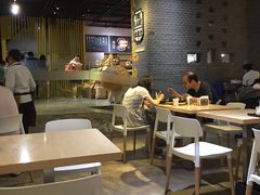 -来龙里 精致 东南亚餐室(万象城店)