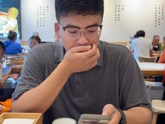 -馋三尺蟹粉小笼(人民广场店)