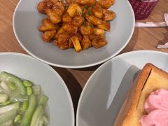 -蜜桃餐厅·伴山(绿宝广场店)