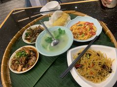 -飞虎过桥米线(翠湖店)
