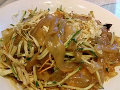 -赶海部落海鲜城(海阳路店)