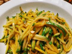 素炒仔南瓜-佬麻雀·新湘菜(珠海金发购物中心店)