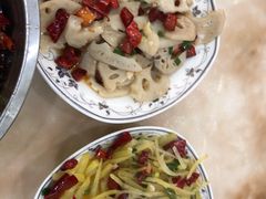 酸辣藕片-天天沸腾(东港路店)