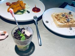 -more than meow吴止猫主题餐厅(承德 中船汇店)