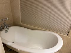 -白玉兰酒店(上海田子坊马当路地铁站店)