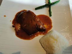 红煨雪花牛配米饭-一品淮扬 · 淮扬菜·北京万达文华酒店