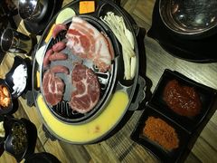 -哈哈碳都·牛肋条无限自助烤肉(台江万达店)