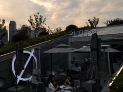 -UNI UNI(环亚凯瑟琳店)