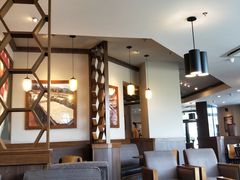 大堂-星巴克(无锡百联奥特莱斯店)