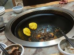 -锅老头海鲜铁锅炖