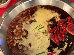 -山城年华老火锅(玉林店)