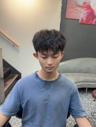 -藤野造型专业烫染接发