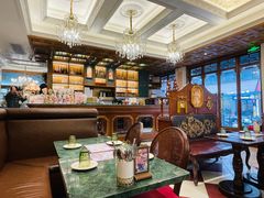 -秘密旅行Bonjour(黑金冠 江南西店)