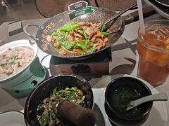 -费大厨辣椒炒肉(黄兴中心广场店)