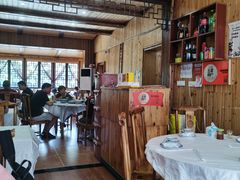 大堂-邱记私房菜·十八年本地菜