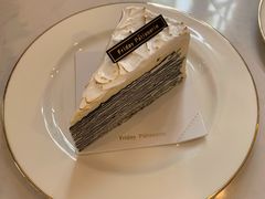 黑凤梨千层-Fridi Patisserie Cafe