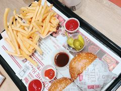 -The Habit Burger Grill 哈比特汉堡(爱琴海店)