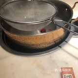 第一锅是甜汤，口味说实话吃不惯