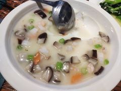-老广酒楼(樱花店)