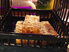 -广州中心皇冠假日酒店·百粤楼