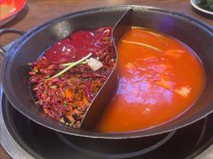 -萍姐火锅·公路夜市(武汉首店)