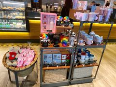 零售区-星巴克臻选(周浦万达店)