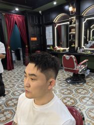 -豪帅男士理容馆