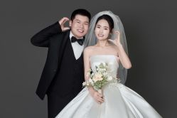 -秦皇岛我和你婚纱摄影工作室