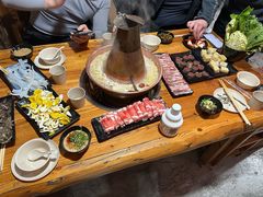 -果松木炭酸菜铜火锅·外婆参鸡汤