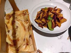 -关东小磨东北菜(漕河泾印象城店)