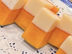 -广信牛奶甜品世家(台东店)