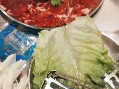 -鹿鸣山草本茶香火锅(园西路店)