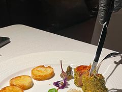焦糖开心果鹅肝酱-Mogul Eatery·大亨餐酒馆