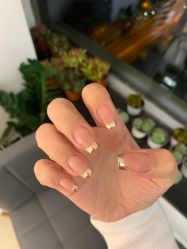 -丽心自助美甲美睫