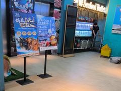 -领鲜活海鲜榴莲自助火锅(东门店)