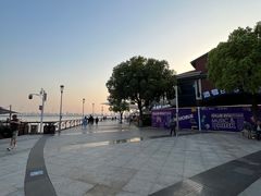 -岁粤Moon·湖景餐厅(月光码头店)