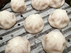 鲜肉小笼-德兴馆(山西南路店)