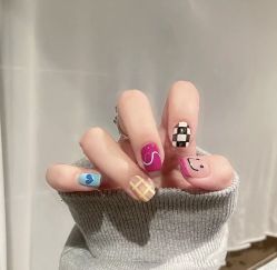 -H12 STAR日式美甲美睫专门店