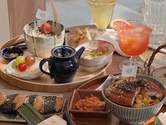 -嘁嘁茶泡饭