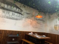 大堂-三里屯土灶炖公鸡地锅鸡(江东店)