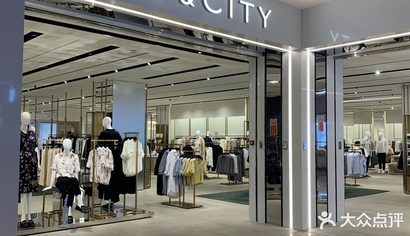 到凯德天府去做头发 最开始我还找错了 去的是凯德广场