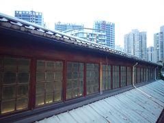 -娜娜的大房子
