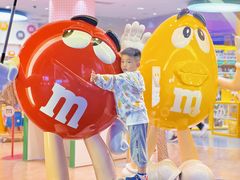 -m豆巧克力世界(上海世茂广场店)