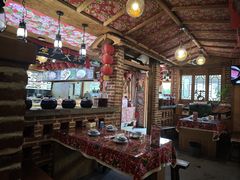 -闯关东东北农家菜(崂山石老人店)