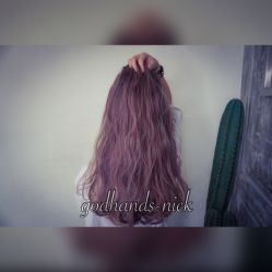 -God Hands发型设计复古会所