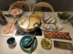 -椰子湾·海南火锅·糟粕醋·椰子鸡(正大广场店)