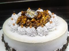 -雍容荟帝王蟹活龙虾展台自助(IFS黑金店)