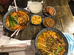 -粉家柳州螺蛳粉(杨宅路店)