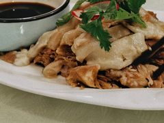 -侬佳蒸菜馆(听潮店)